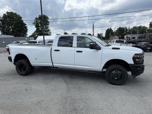 2026 Ram 3500 Tradesman Crestwood KY