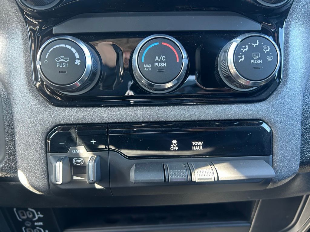 2026 Ram 3500 Tradesman Crestwood KY