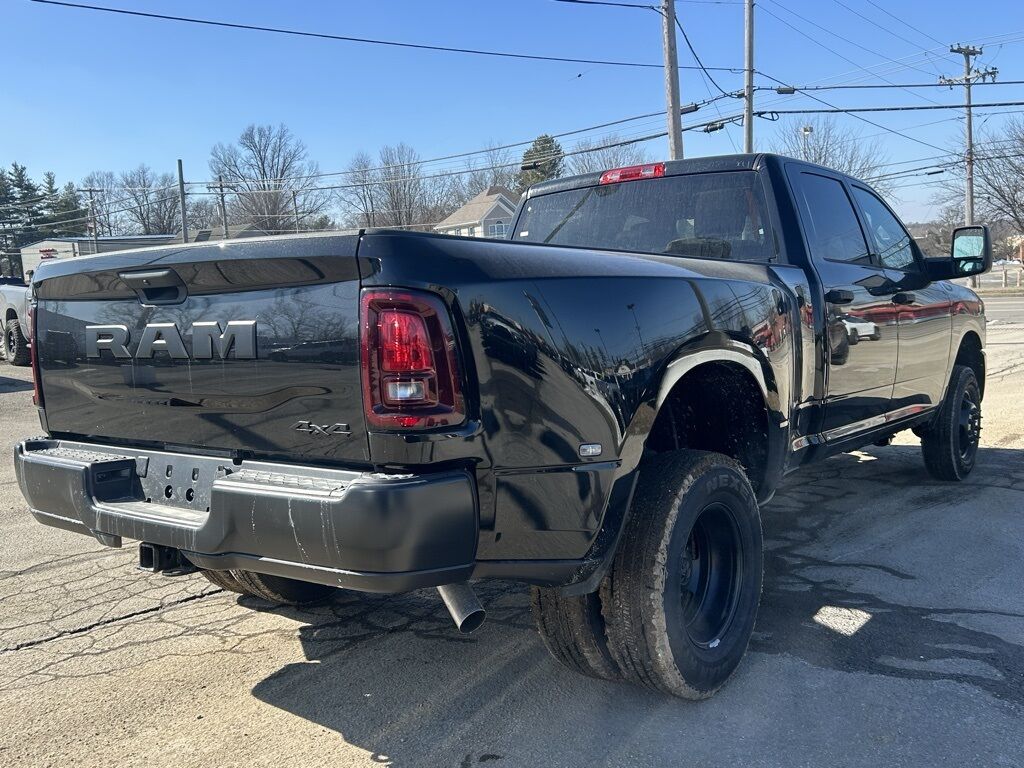 2026 Ram 3500 Tradesman Crestwood KY