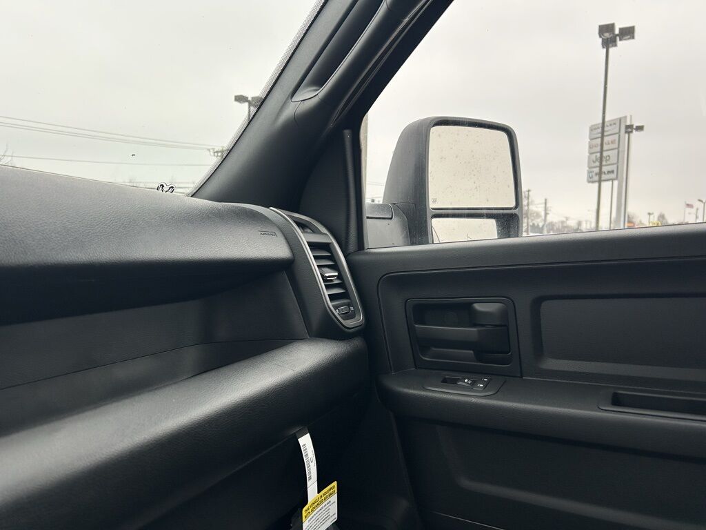 2026 Ram 3500 Tradesman Crestwood KY