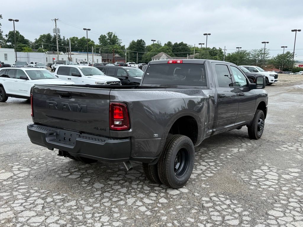 2026 Ram 3500 Tradesman Crestwood KY