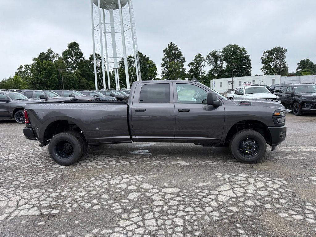 2026 Ram 3500 Tradesman Crestwood KY