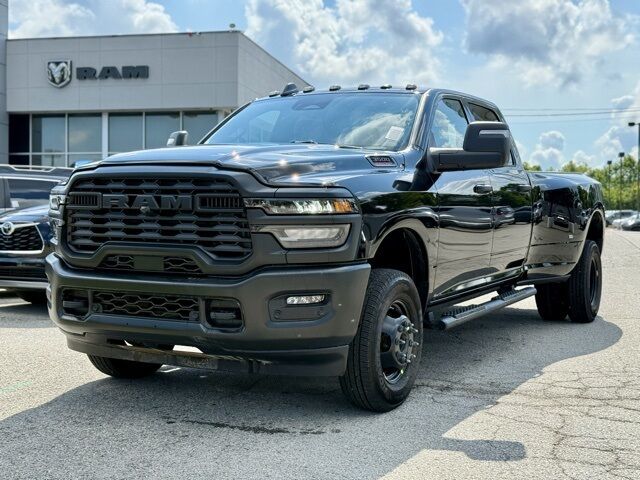 2026 Ram 3500 Tradesman Crestwood KY