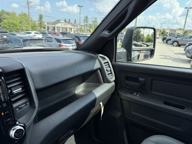2026 Ram 3500 Tradesman Crestwood KY