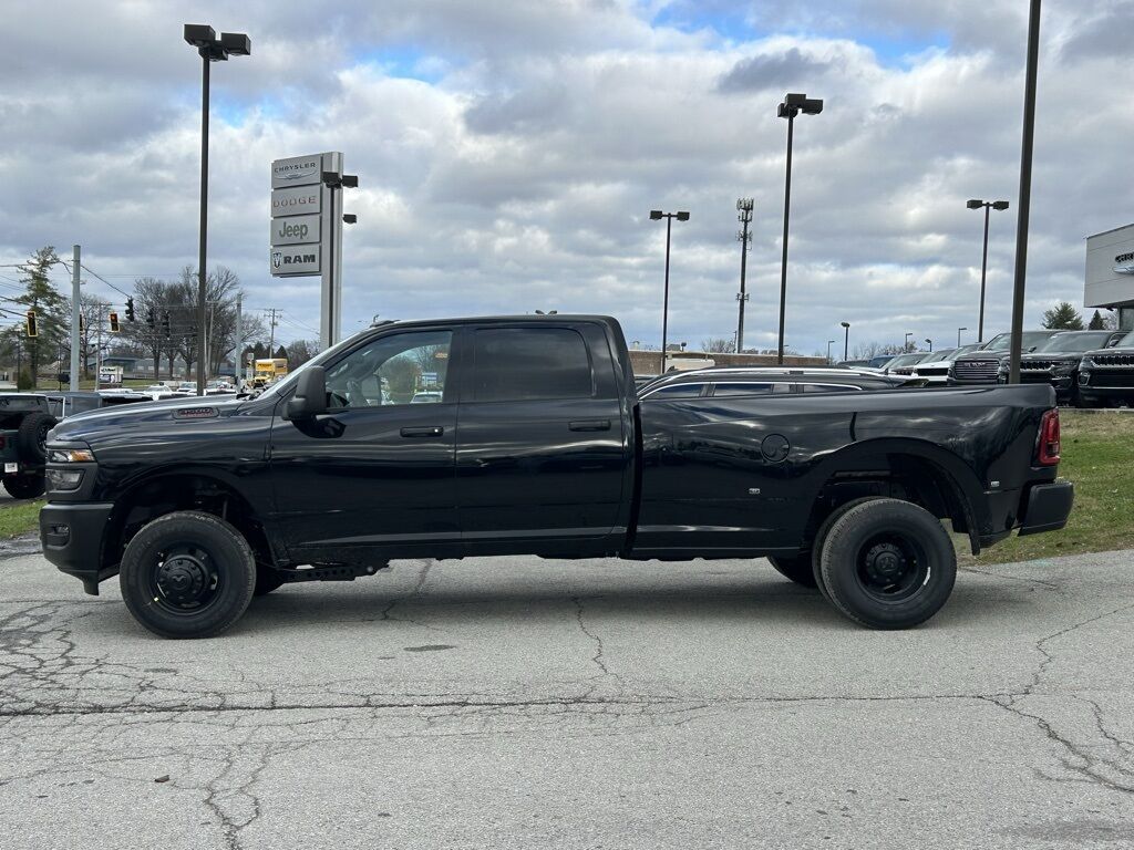 2026 Ram 3500 Tradesman Crestwood KY