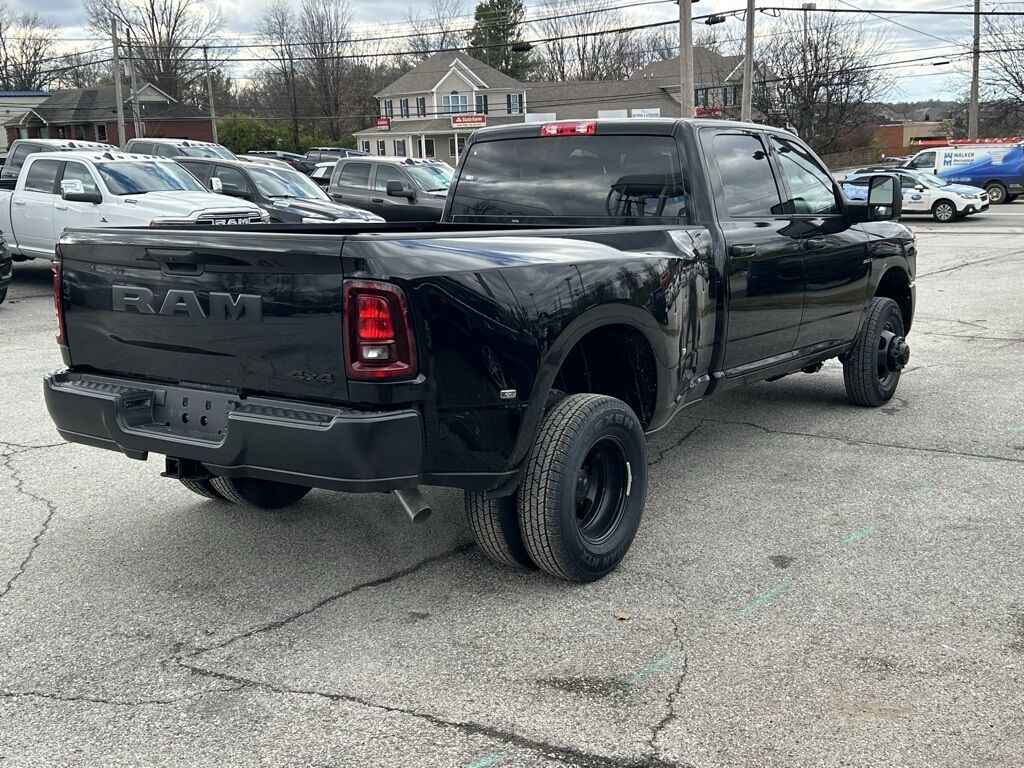 2026 Ram 3500 Tradesman Crestwood KY