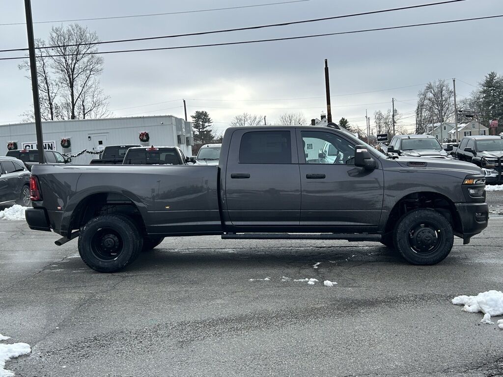 2026 Ram 3500 Tradesman Crestwood KY