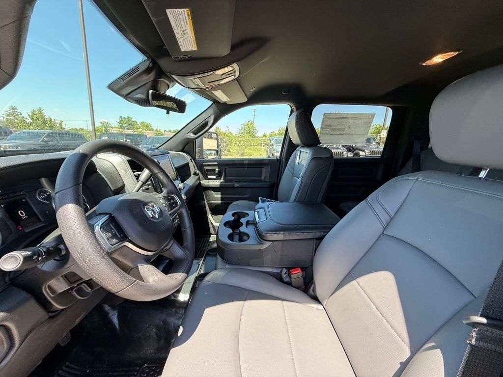 2026 Ram 3500 Tradesman Crestwood KY