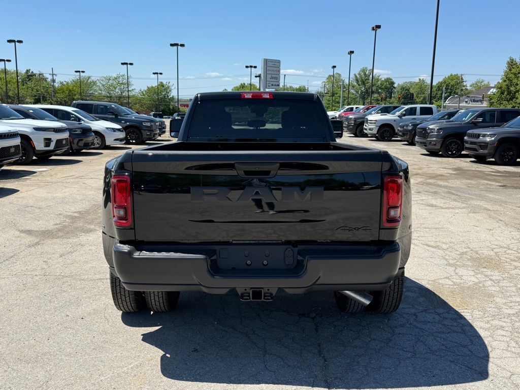 2026 Ram 3500 Tradesman Crestwood KY