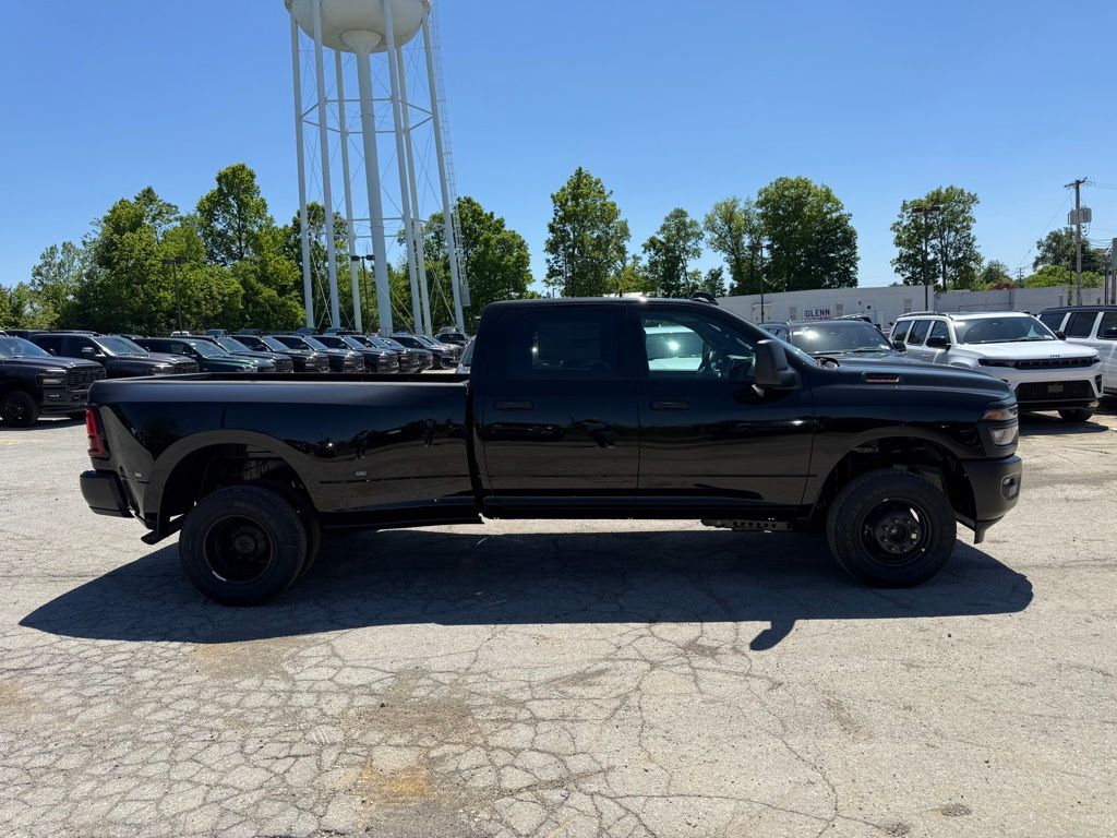 2026 Ram 3500 Tradesman Crestwood KY