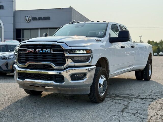 2026 Ram 3500 Tradesman Crestwood KY