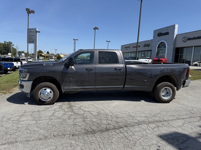 2026 Ram 3500 Tradesman Crestwood KY