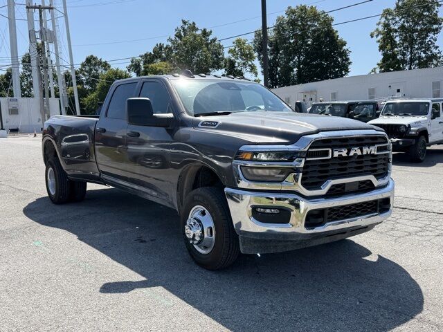 2026 Ram 3500 Tradesman Crestwood KY
