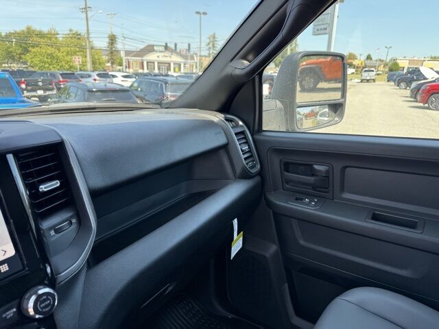 2026 Ram 3500 Tradesman Crestwood KY