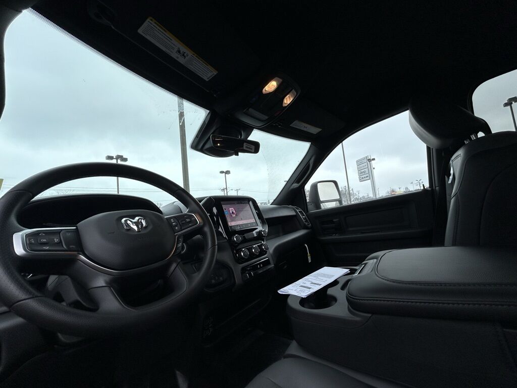 2026 Ram 3500 Tradesman Crestwood KY