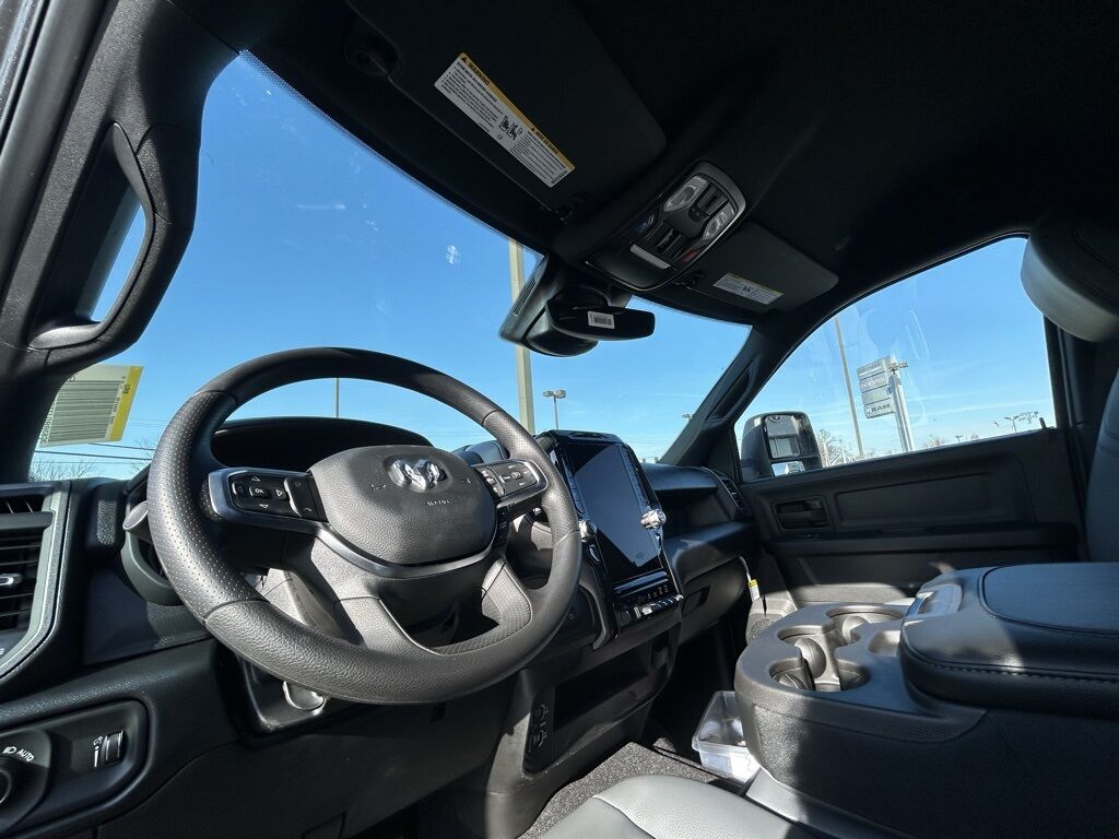 2026 Ram 3500 Tradesman Crestwood KY