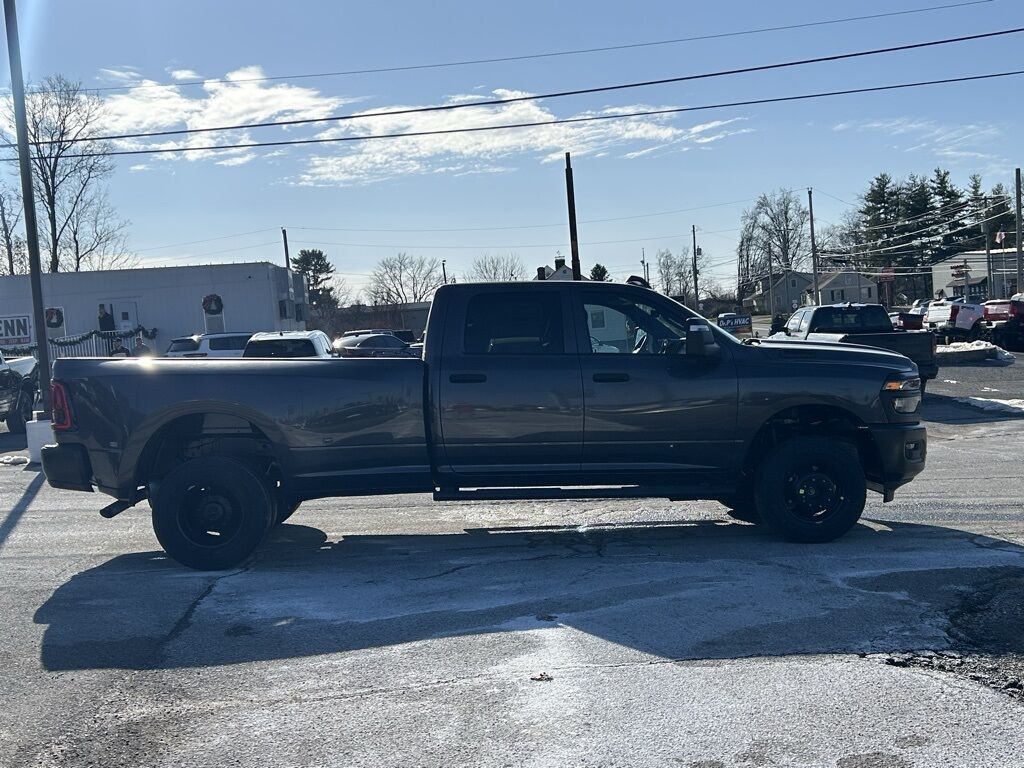 2026 Ram 3500 Tradesman Crestwood KY