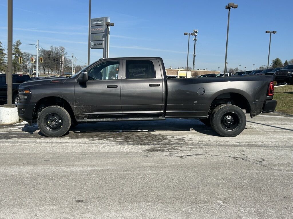 2026 Ram 3500 Tradesman Crestwood KY