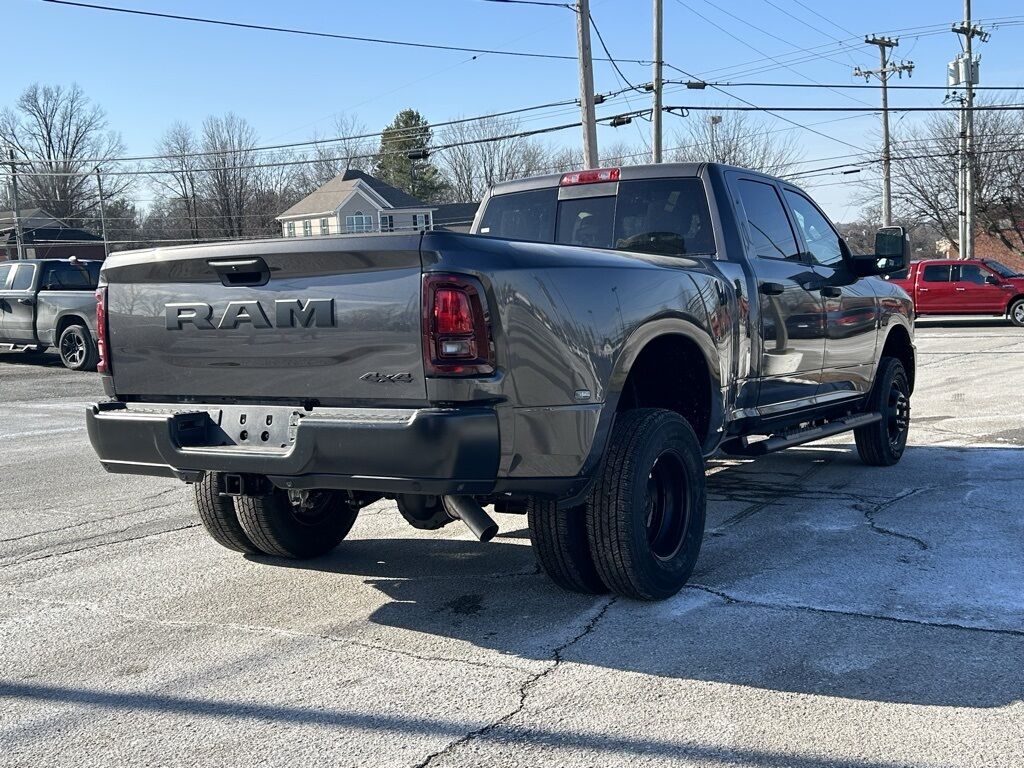 2026 Ram 3500 Tradesman Crestwood KY
