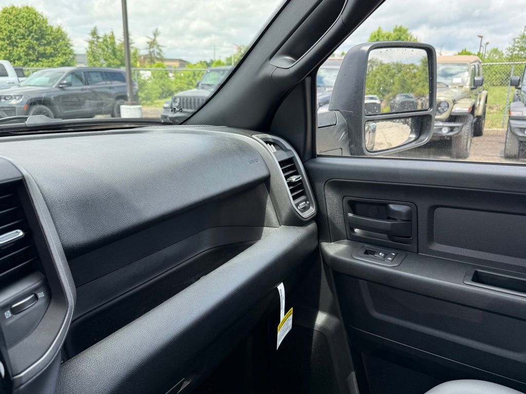 2026 Ram 3500 Tradesman Crestwood KY