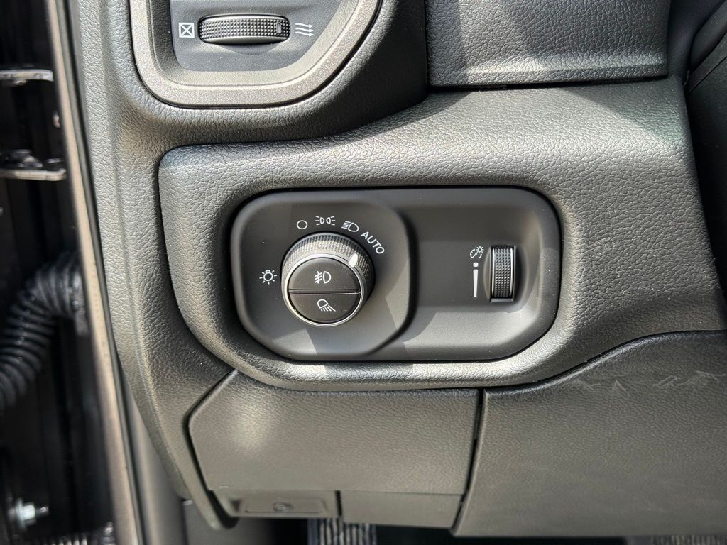 2026 Ram 3500 Tradesman Crestwood KY