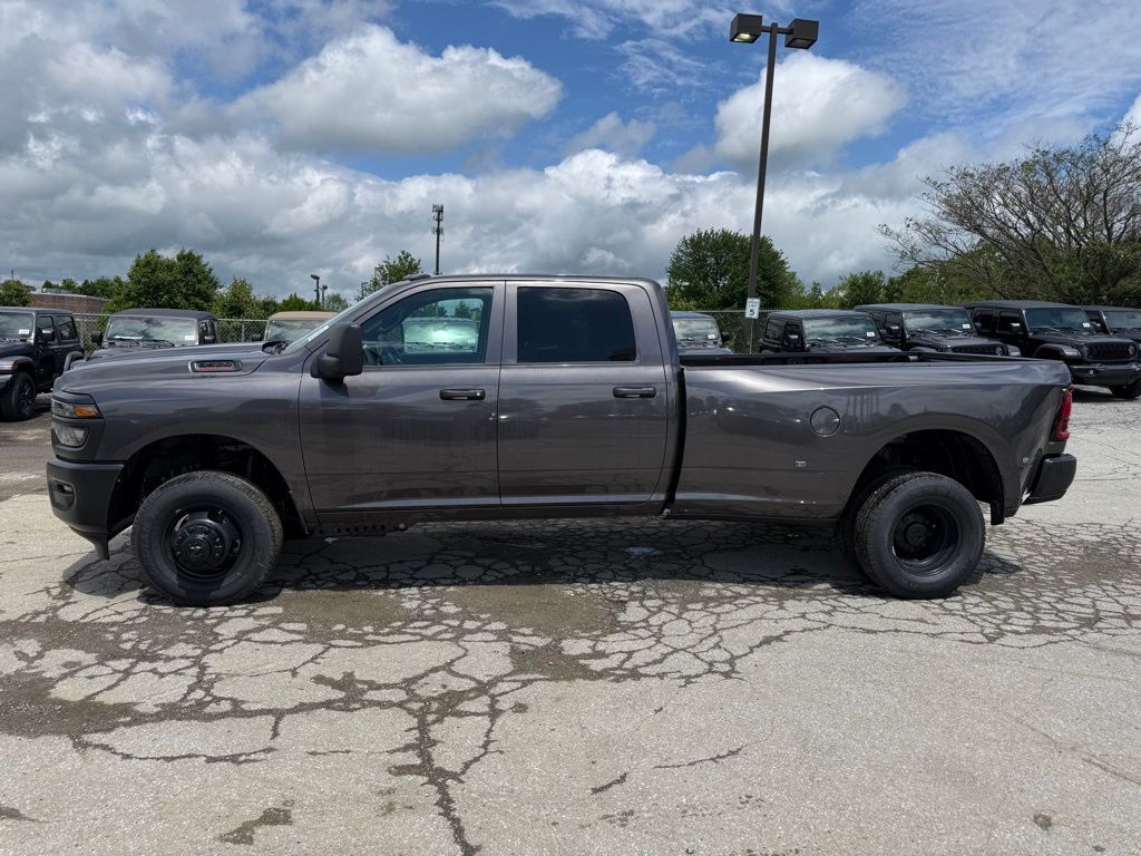 2026 Ram 3500 Tradesman Crestwood KY