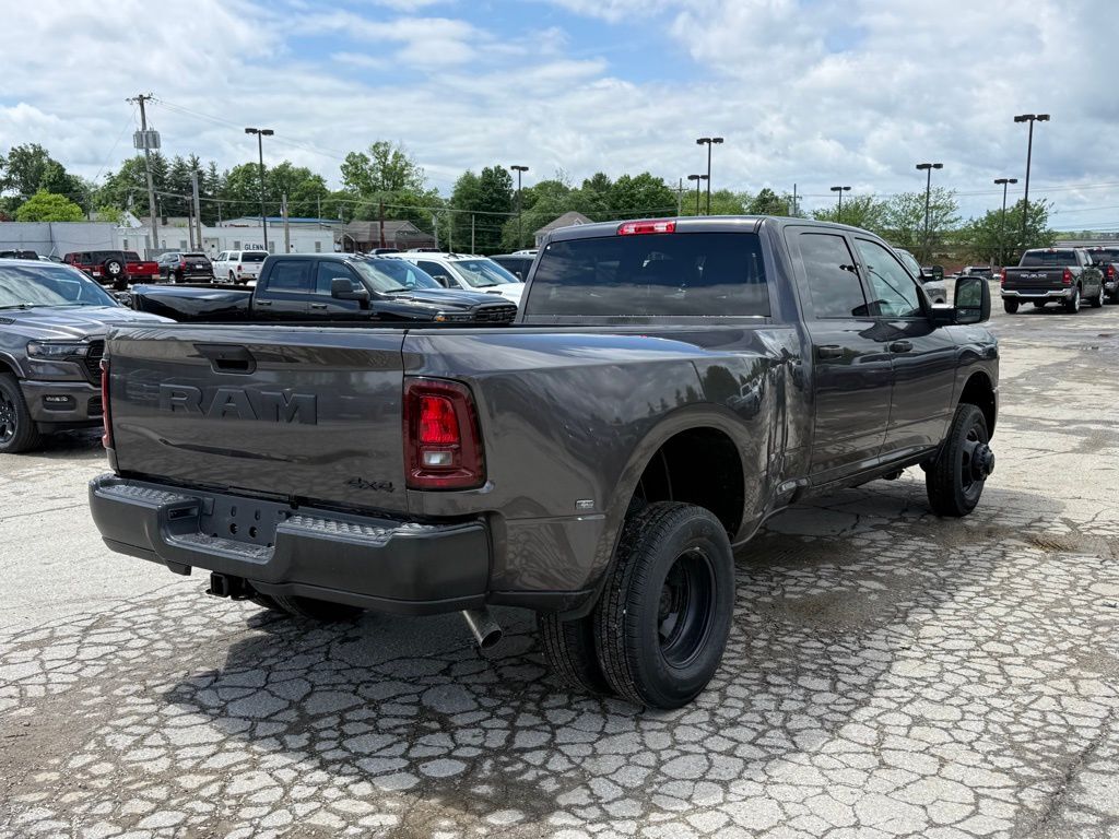 2026 Ram 3500 Tradesman Crestwood KY