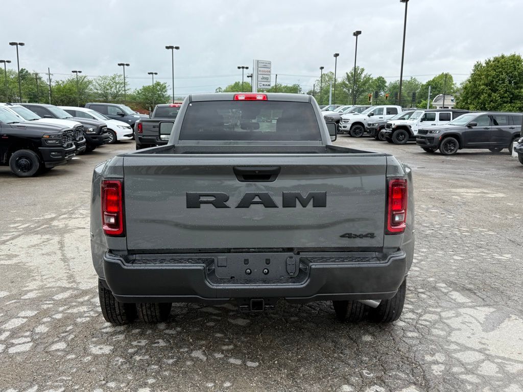 2026 Ram 3500 Tradesman Crestwood KY