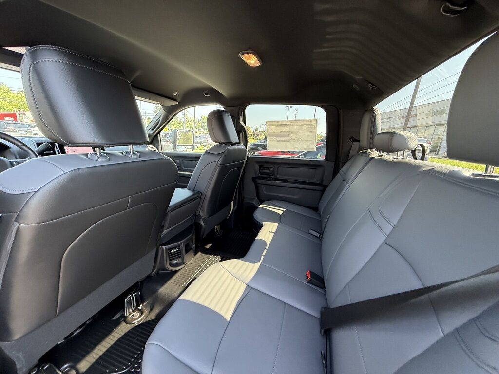 2026 Ram 3500 Tradesman Crestwood KY