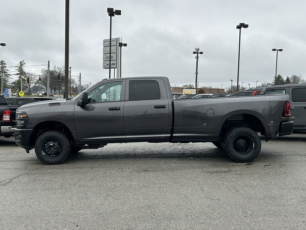 2026 Ram 3500 Tradesman Crestwood KY