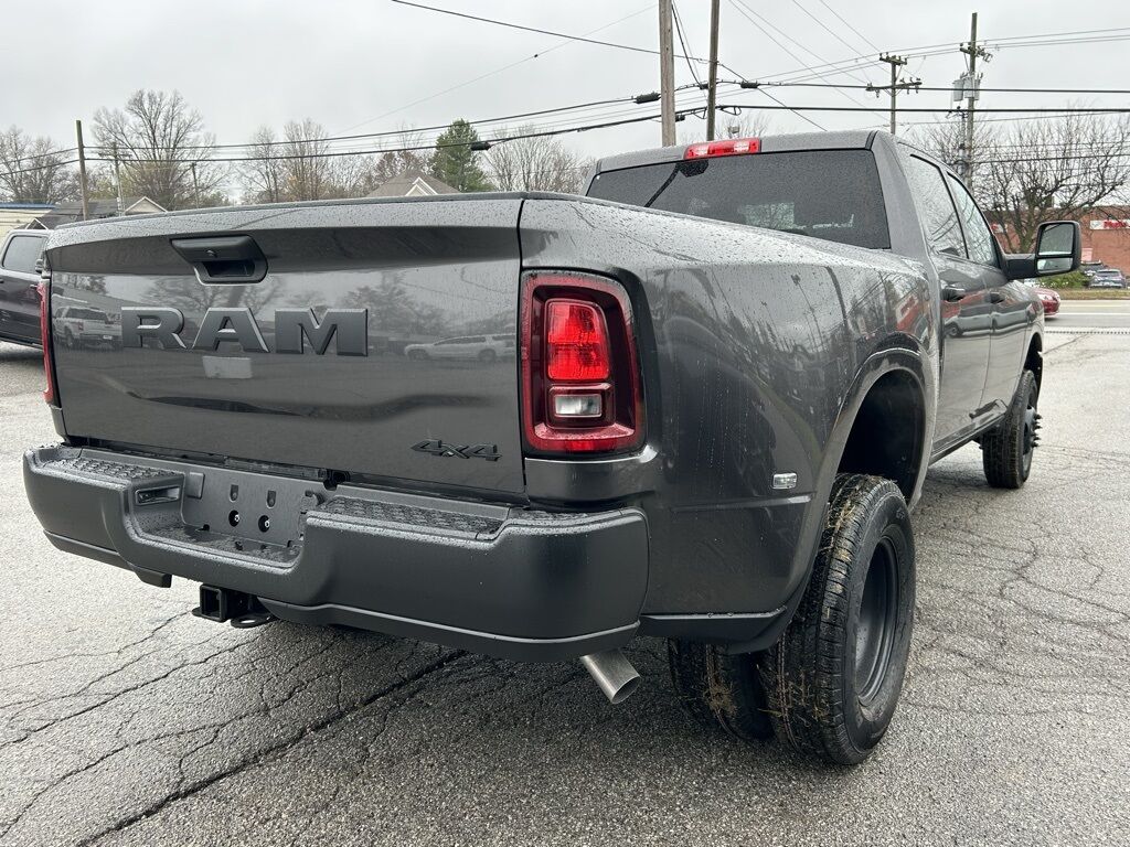 2026 Ram 3500 Tradesman Crestwood KY