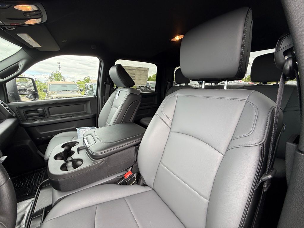 2026 Ram 3500 Tradesman Crestwood KY