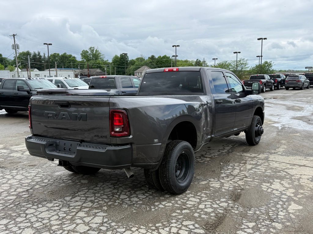 2026 Ram 3500 Tradesman Crestwood KY