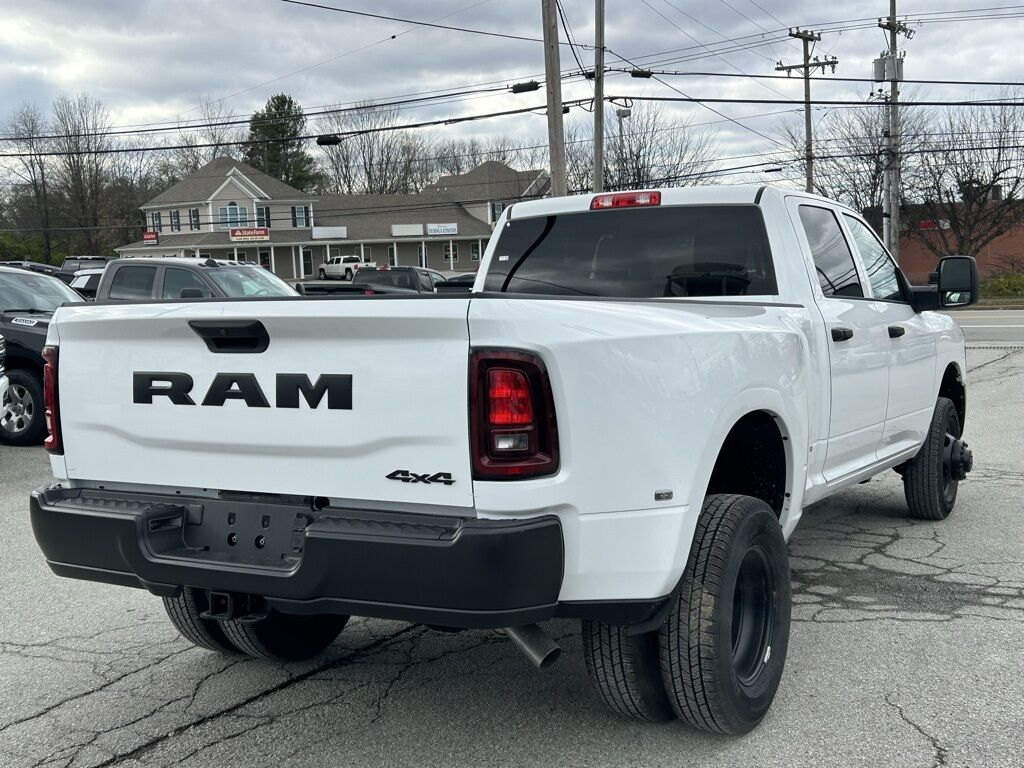 2026 Ram 3500 Tradesman Crestwood KY