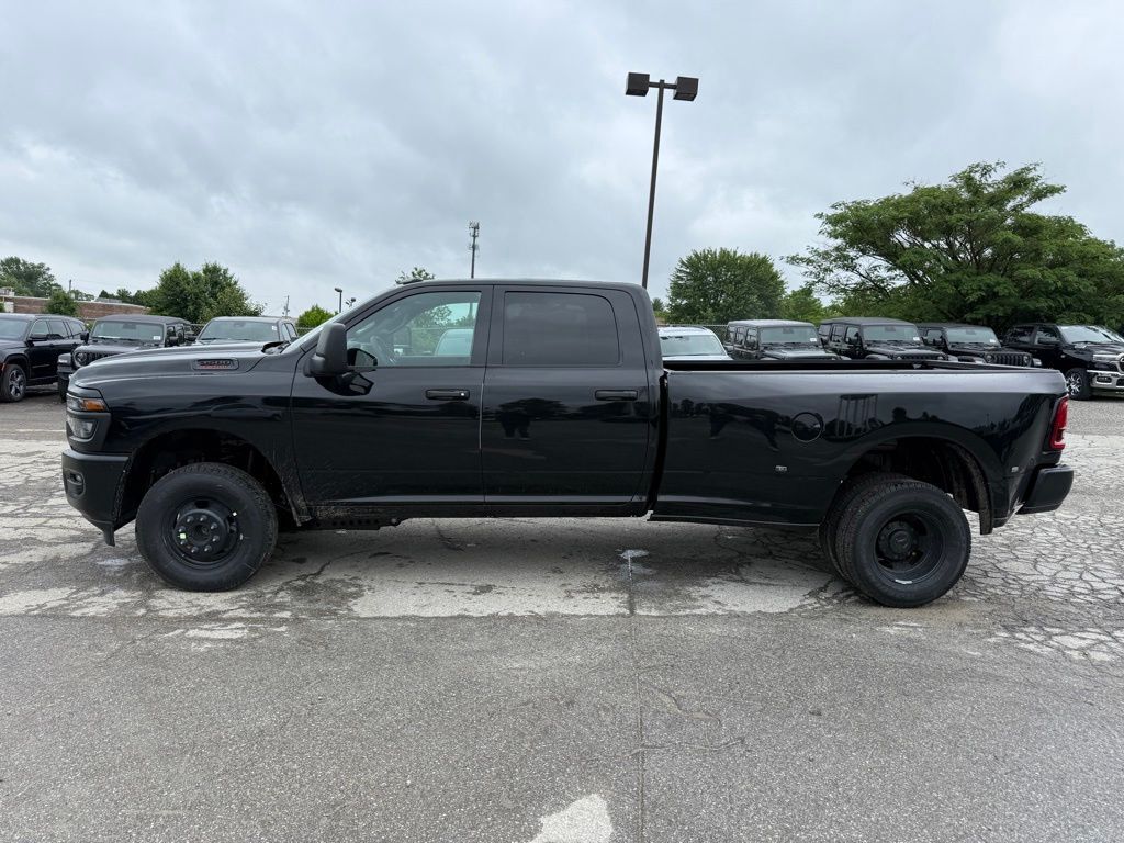 2026 Ram 3500 Tradesman Crestwood KY