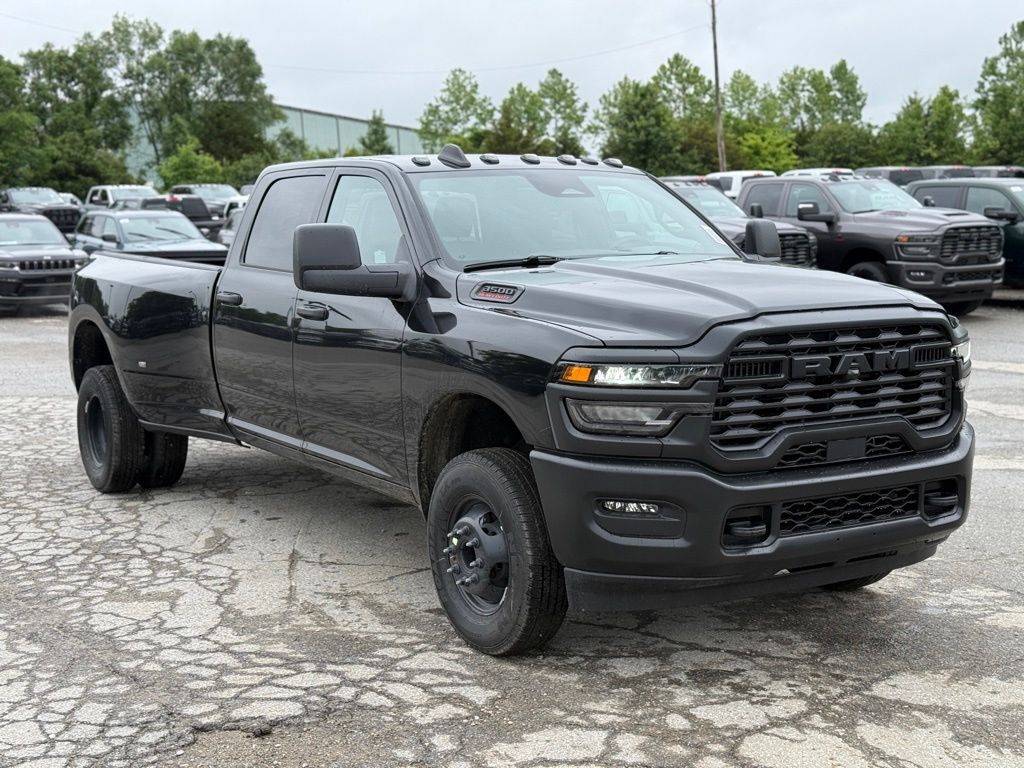 2026 Ram 3500 Tradesman Crestwood KY