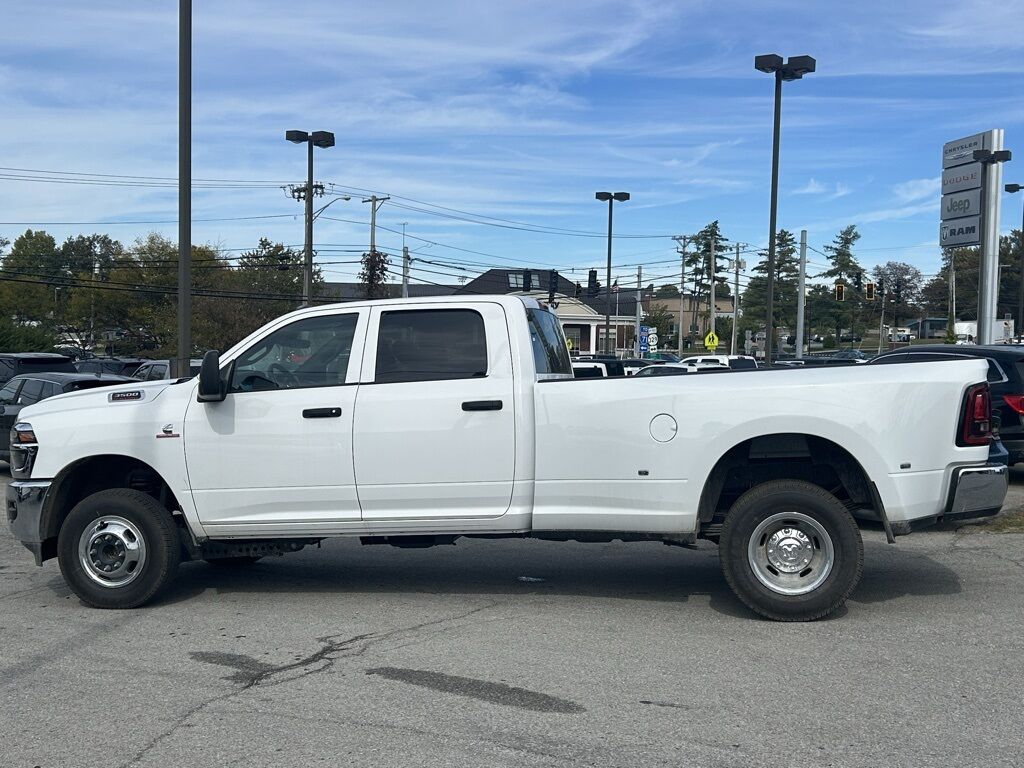2026 Ram 3500 Tradesman Crestwood KY
