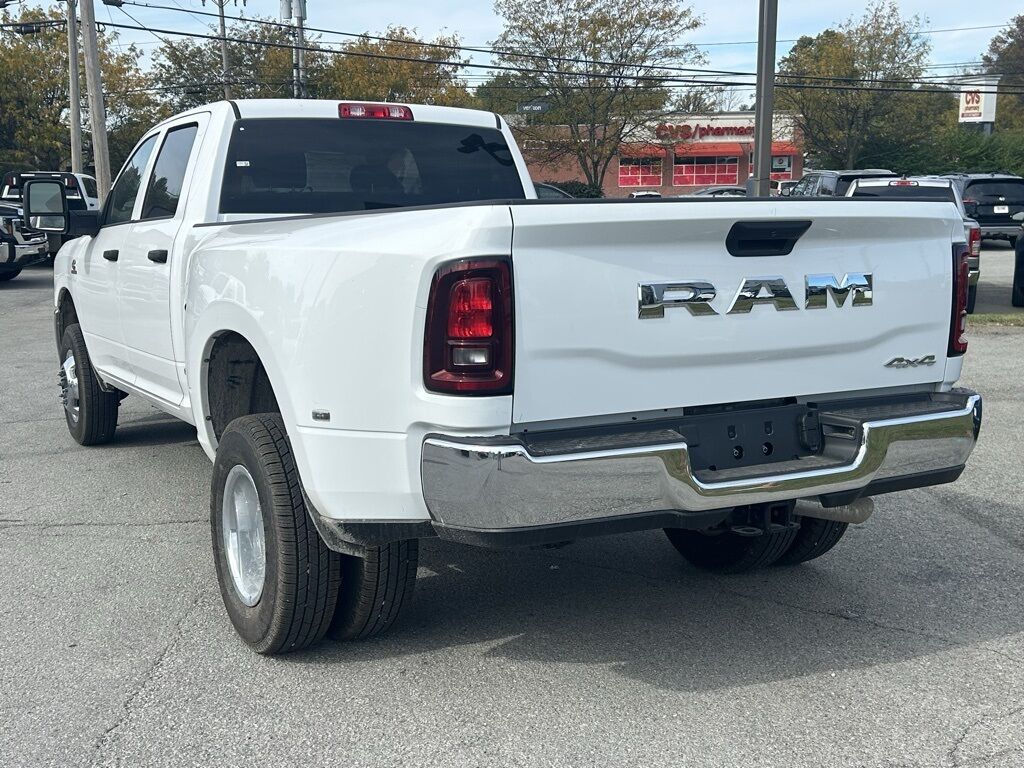 2026 Ram 3500 Tradesman Crestwood KY