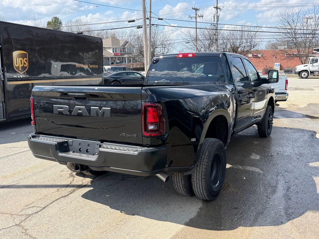 2026 Ram 3500 Tradesman Crestwood KY
