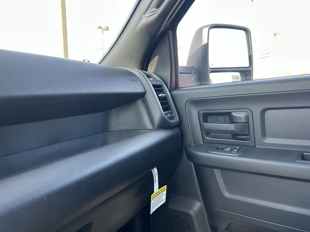 2026 Ram 3500 Tradesman Crestwood KY