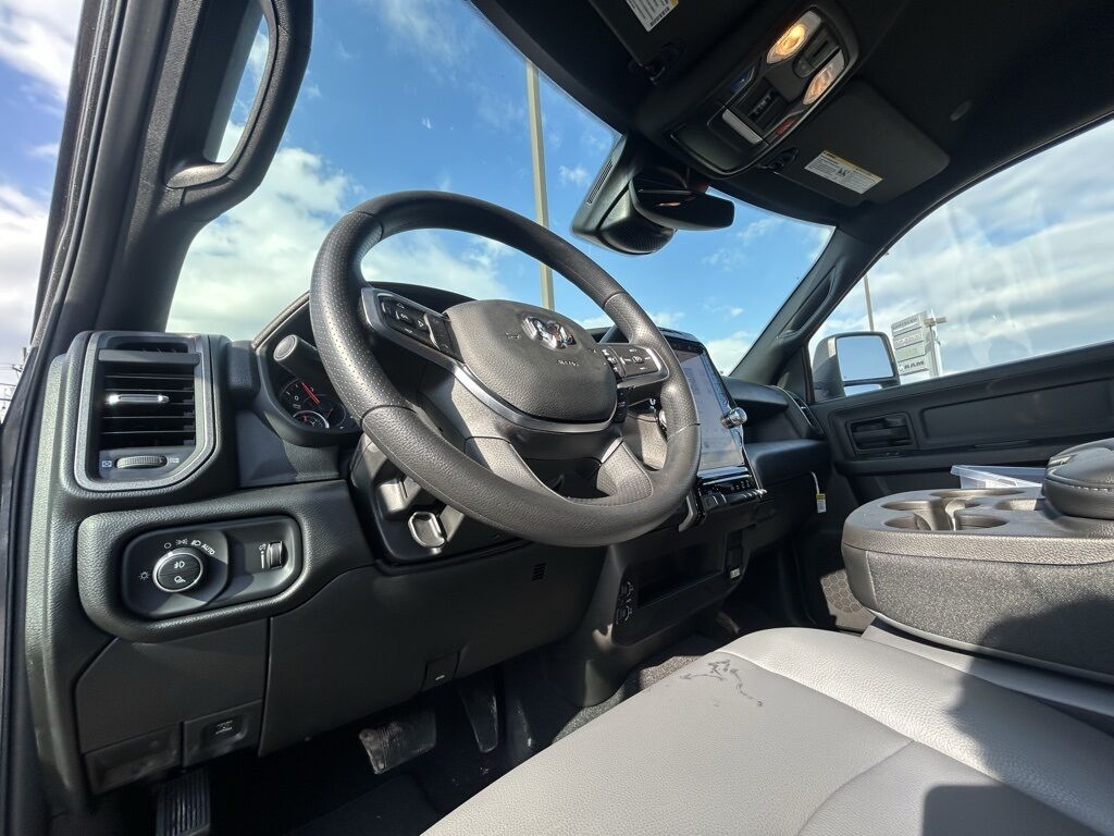 2026 Ram 3500 Tradesman Crestwood KY