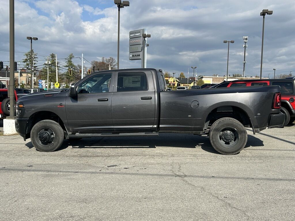 2026 Ram 3500 Tradesman Crestwood KY