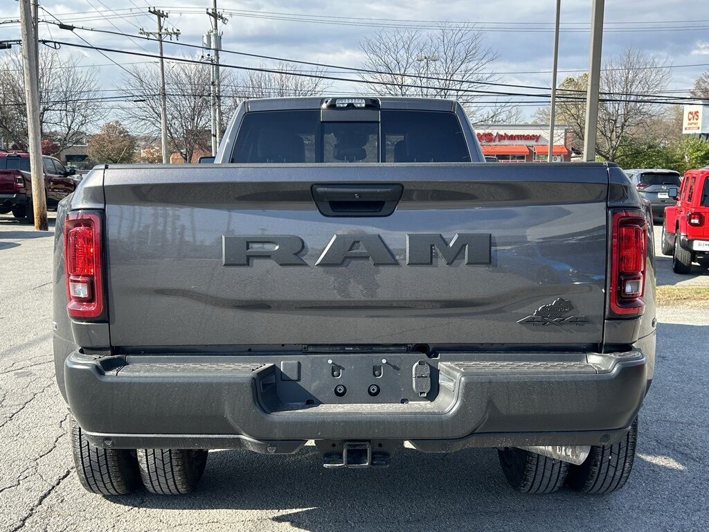 2026 Ram 3500 Tradesman Crestwood KY