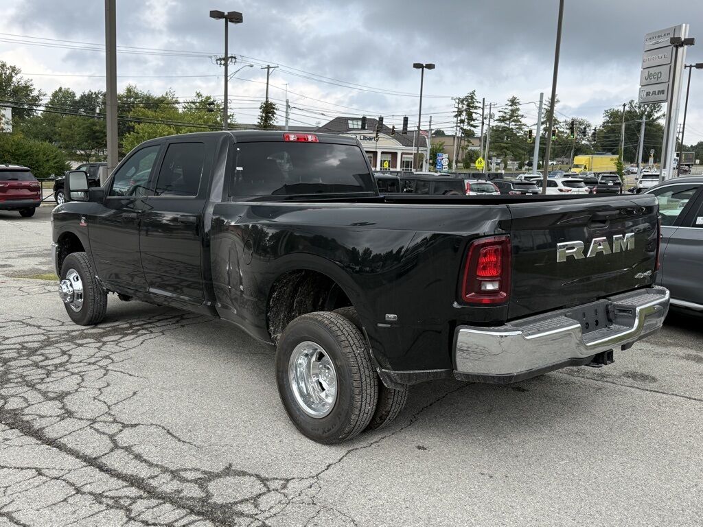 2026 Ram 3500 Tradesman Crestwood KY