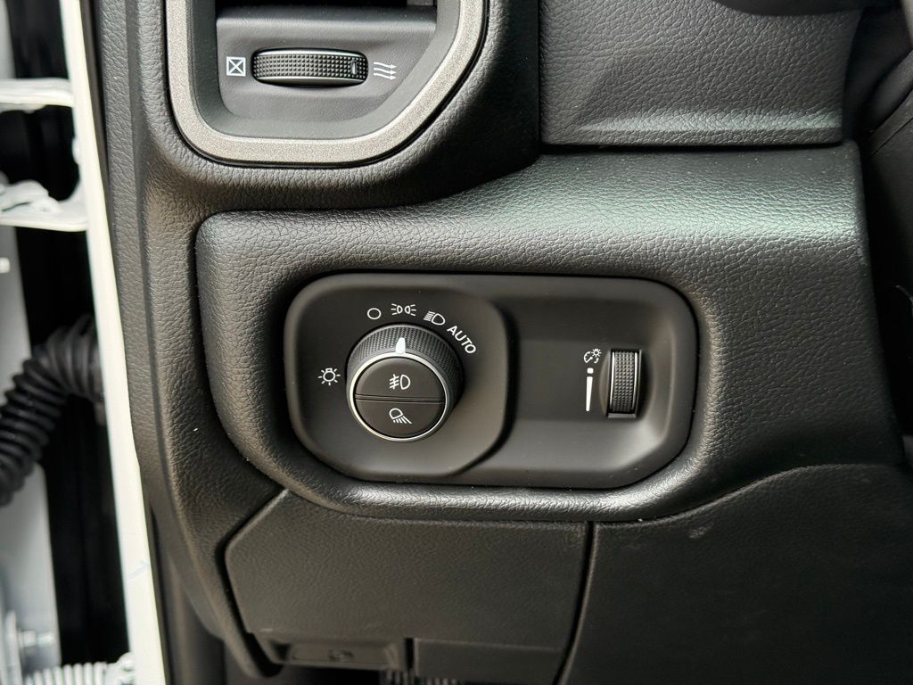 2026 Ram 3500 Tradesman Crestwood KY