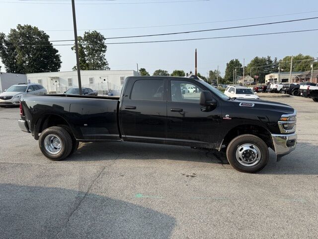 2026 Ram 3500 Tradesman Crestwood KY