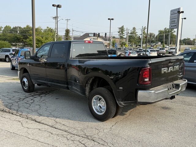 2026 Ram 3500 Tradesman Crestwood KY