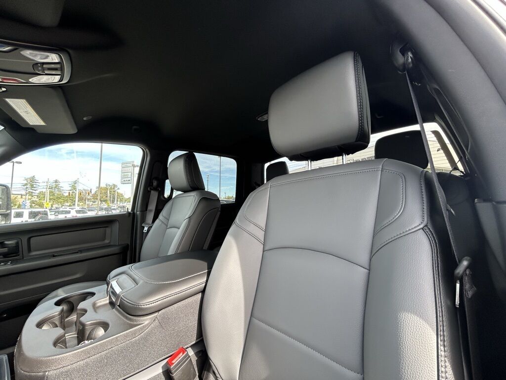 2026 Ram 3500 Tradesman Crestwood KY