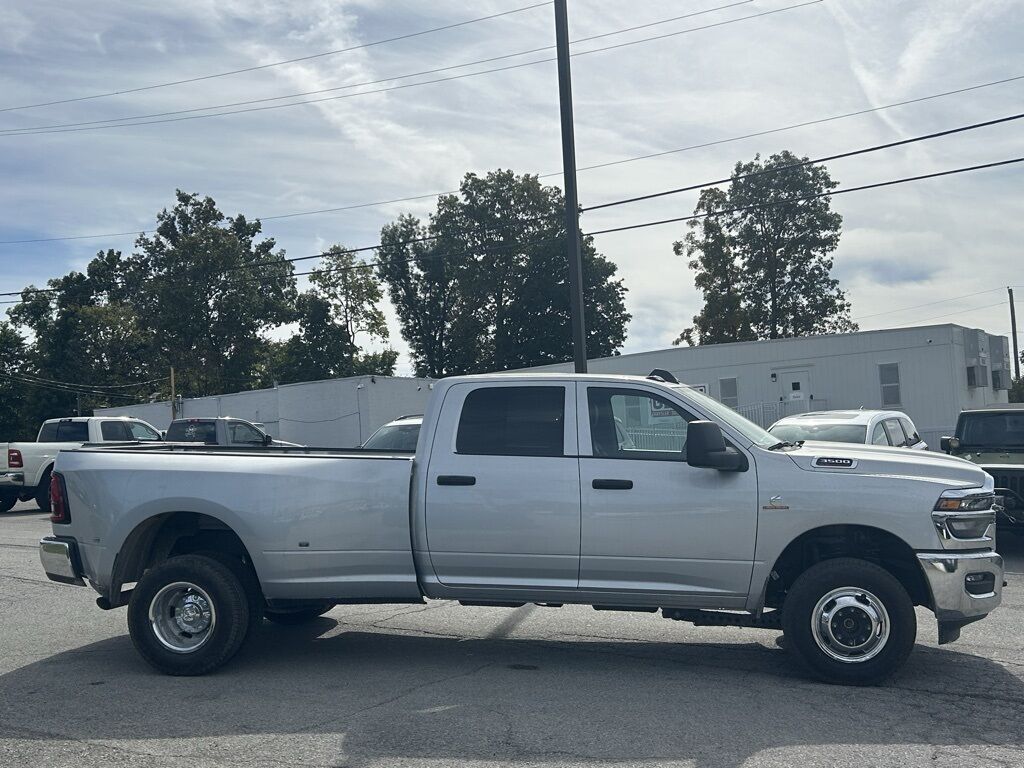 2026 Ram 3500 Tradesman Crestwood KY