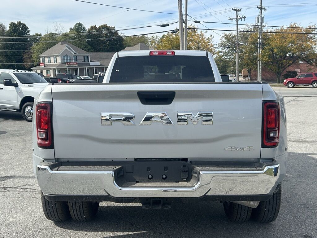 2026 Ram 3500 Tradesman Crestwood KY